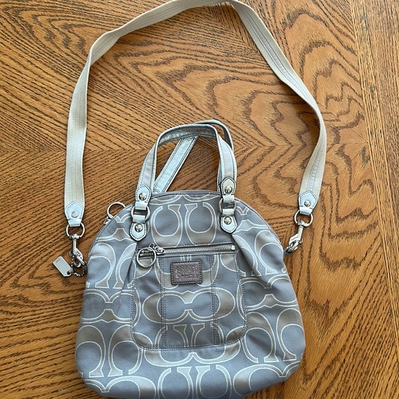 Coach Poppy Signature C Monogram Satchel Crossbody - Picture 2 of 8